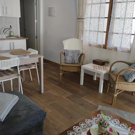 Casita 아파트 *